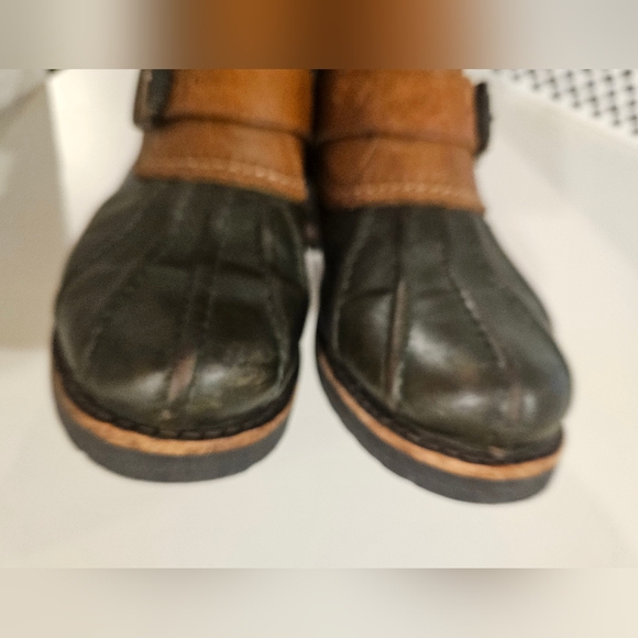 Frye Womans Size 5.5 Veronica Shearling Duck Boot - Picture 8 of 9